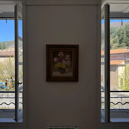 Apartment Sur Les Quais
